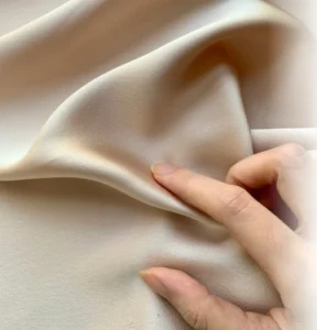 Tips Memilih Warna Kebaya